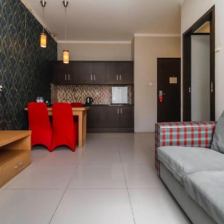 Reddoorz Plus Near Pantai Losari Макасар Екстериор снимка