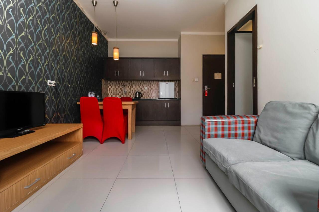 Reddoorz Plus Near Pantai Losari Макасар Екстериор снимка